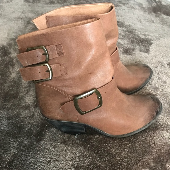 Lucky Brand Leather Buckle Boots - Picture 5 of 5